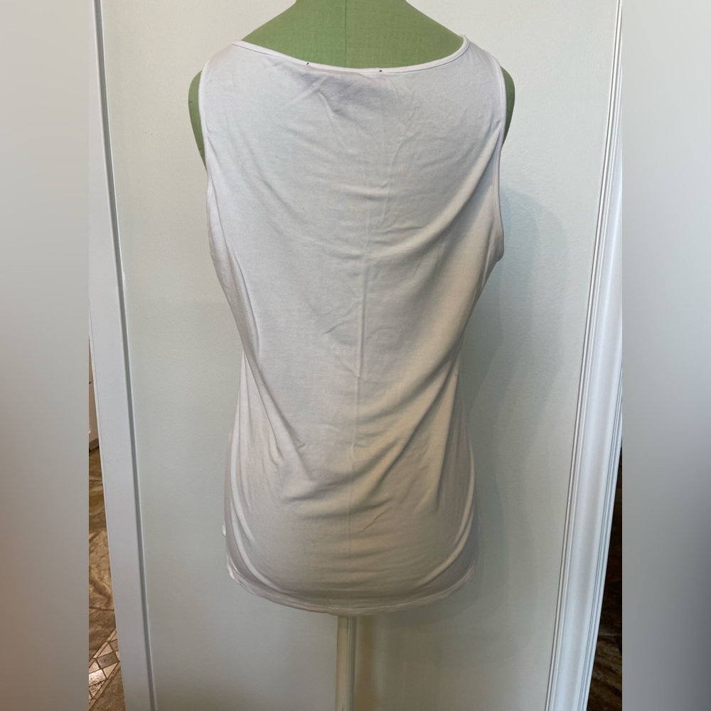 White Tank - Picture 2 of 3